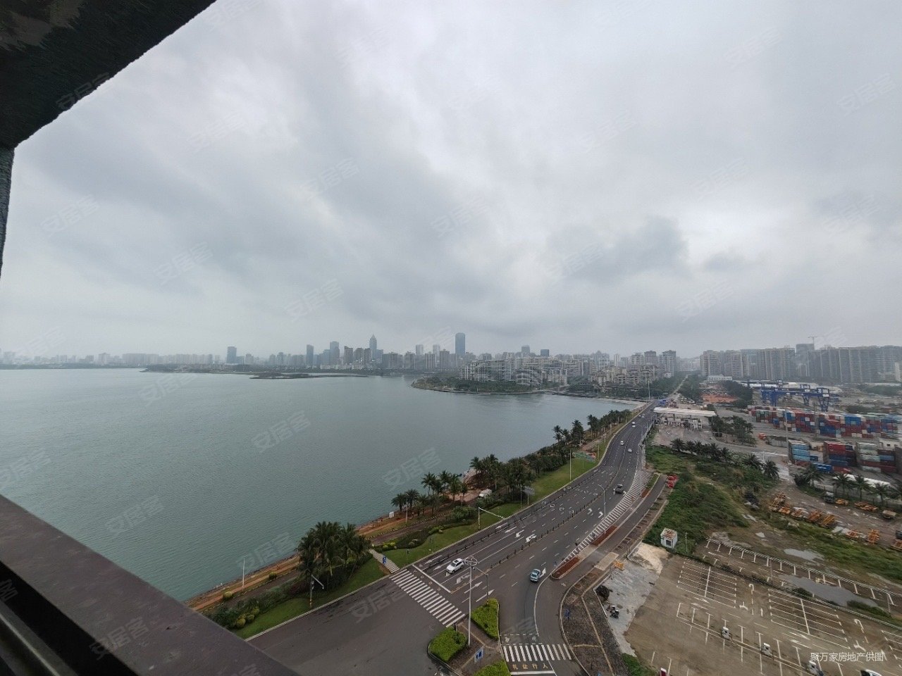 海口房产网>海口二手房>秀英二手房>秀英大道二手房>保利中央海岸一期