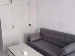 临沂费县费县城区顺鑫温和广场公寓,拎包入住年租12000随时看房配套齐全出租房源真实图片