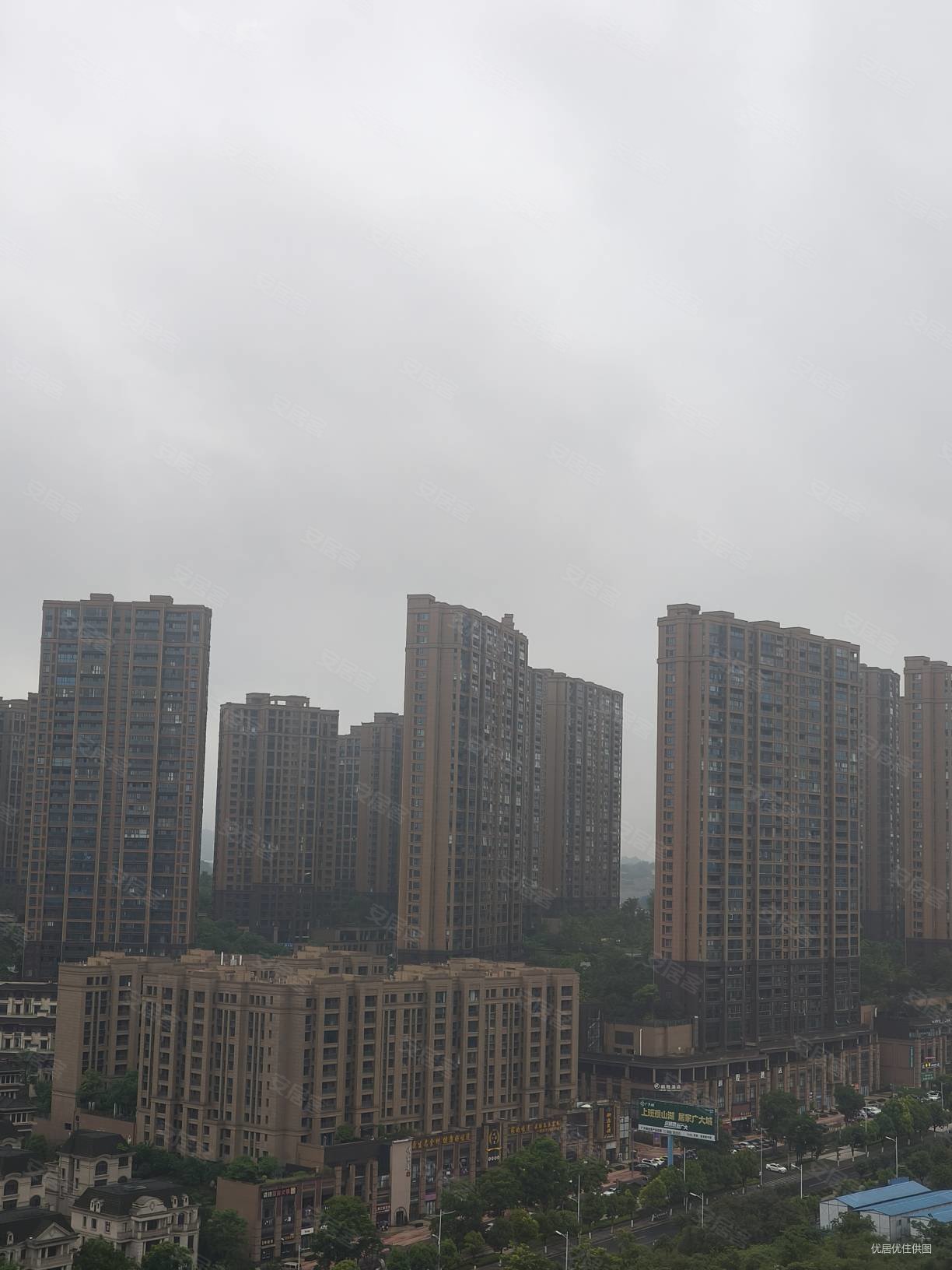 贵阳房产网>贵阳二手房>清镇二手房>城区二手房>广大上城bc组团>1224