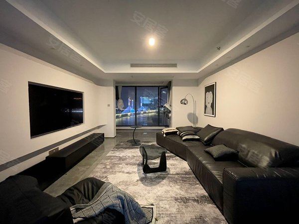 长沙开福开福寺北辰三角洲d4区瀚江府长沙主城区 北辰瀚江府 一线江景