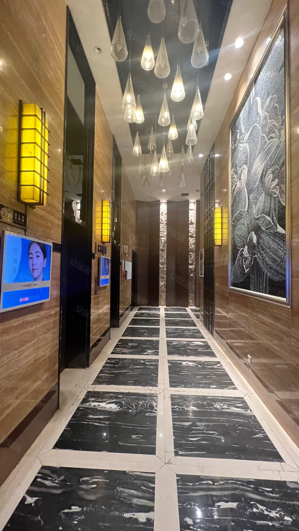 2万买雨花区长沙大道地铁口融科香山国际智能梯控单身公寓