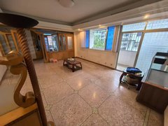 潮州潮安安北路奎元住宅区E区步梯6楼3房2厅,部分家具家电,三面采光出租房源真实图片