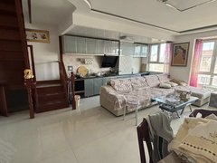 齐齐哈尔建华第二医院锦湖名苑正六楼复式，紧邻齐大东区实验28中，可短租出租房源真实图片