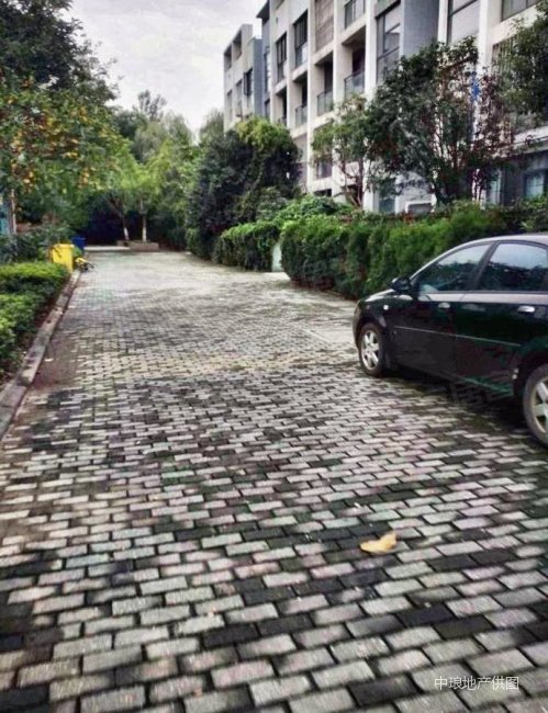 翠屏湾花园城 板楼 近地铁 高楼层视野好 居住密度低 精装修