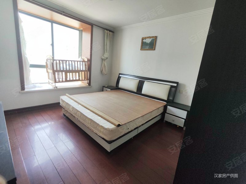 华源上海城!南北双阳台,三房一卫带衣帽间可改三房两卫!