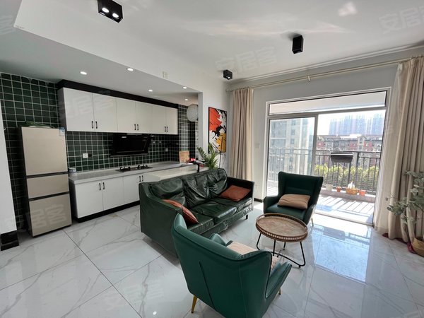 武汉洪山铁机路徐东世纪广场8号线 徐东 徐东大街 万盈国际 徐东世纪