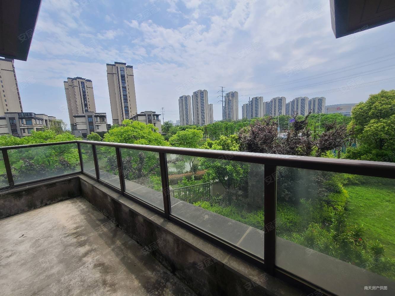 梁祝文化小镇天逸湾别墅