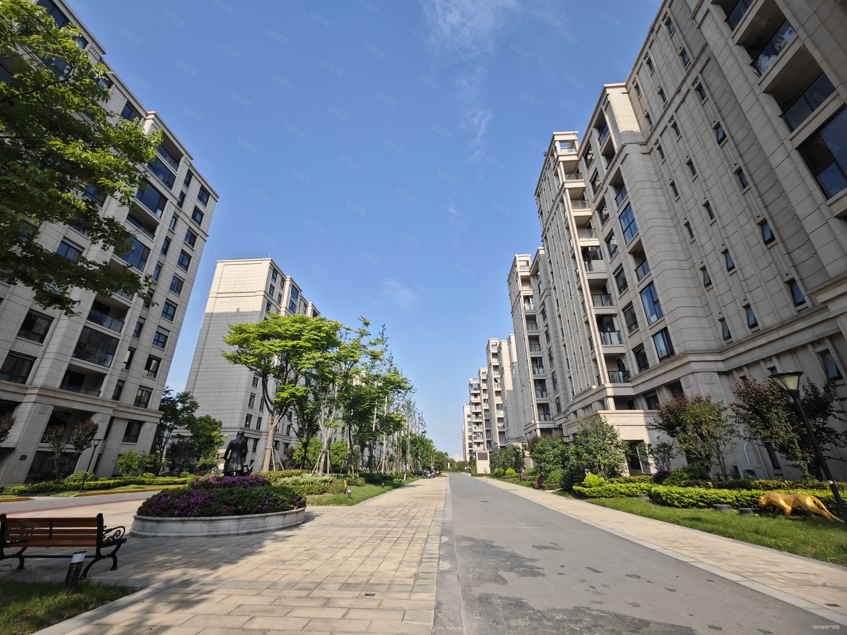 半岛印象花园3室2厅2卫99㎡南北232万