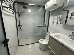 台州温岭城北新低价租后洋吴苑 三朝南户型 两室一卫 带阳台 包物业宽带出租房源真实图片