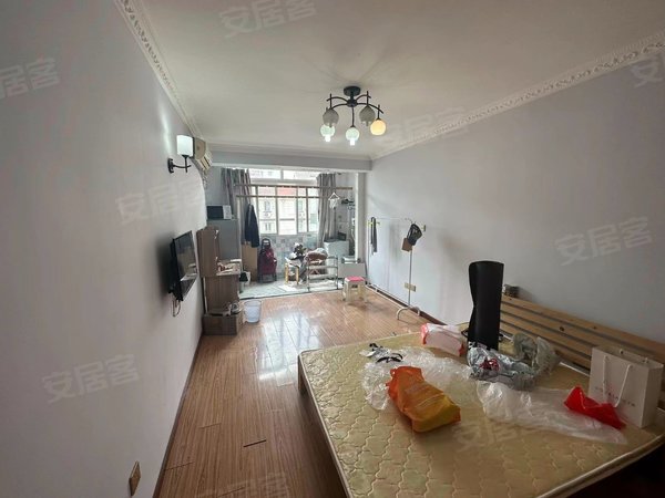 【多图】新泾七村,北新泾租房,新泾七村,淞虹路地铁口100米,整租一房