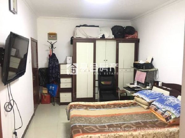 关南里 两居带独立客厅 实际使用面积65平米 独