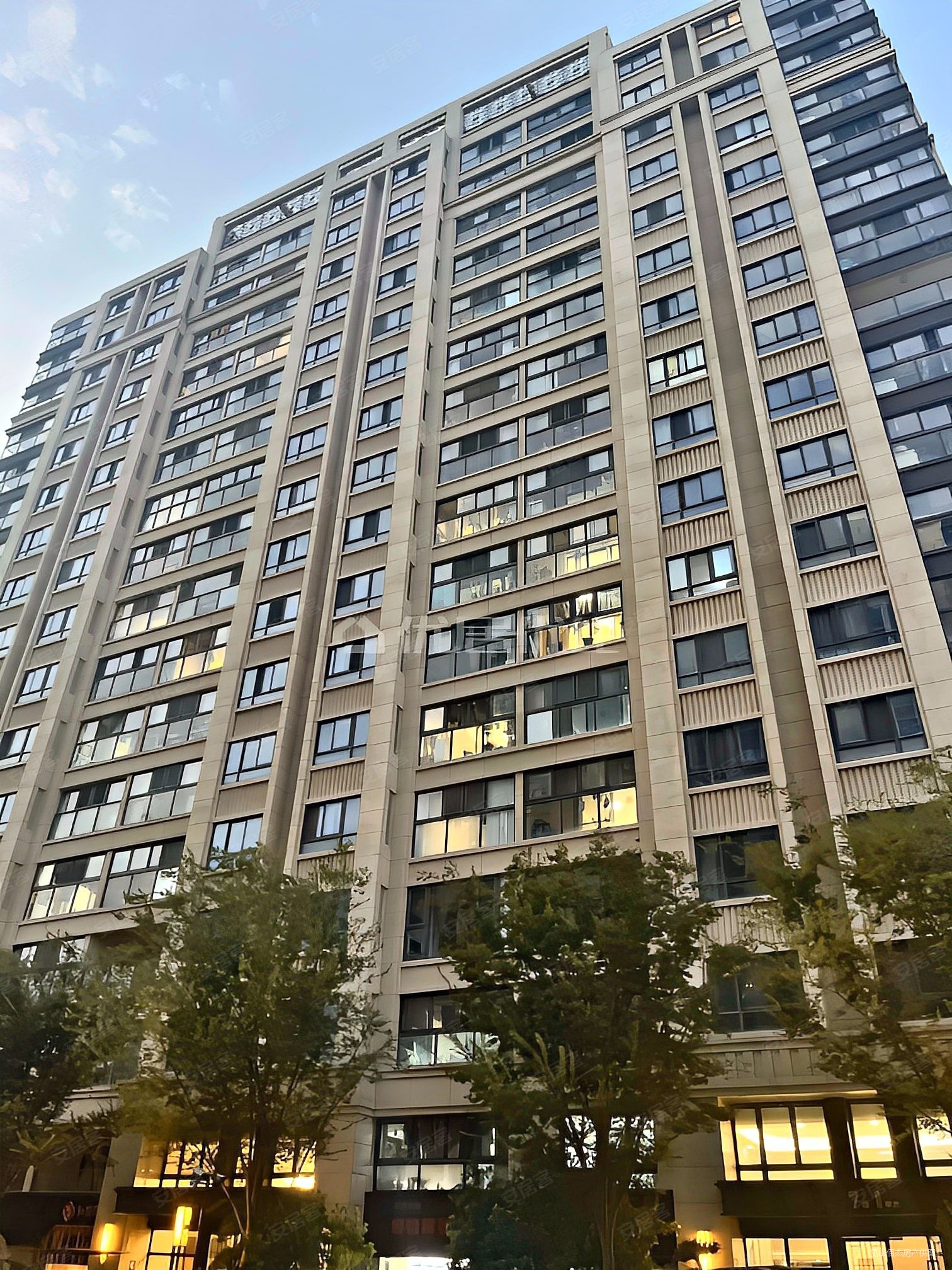 睿怡庭南北通透3居室楼层好视野无遮挡