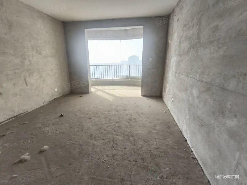 急新上万聚凯旋城送地下室有证可贷款大两居价格可谈