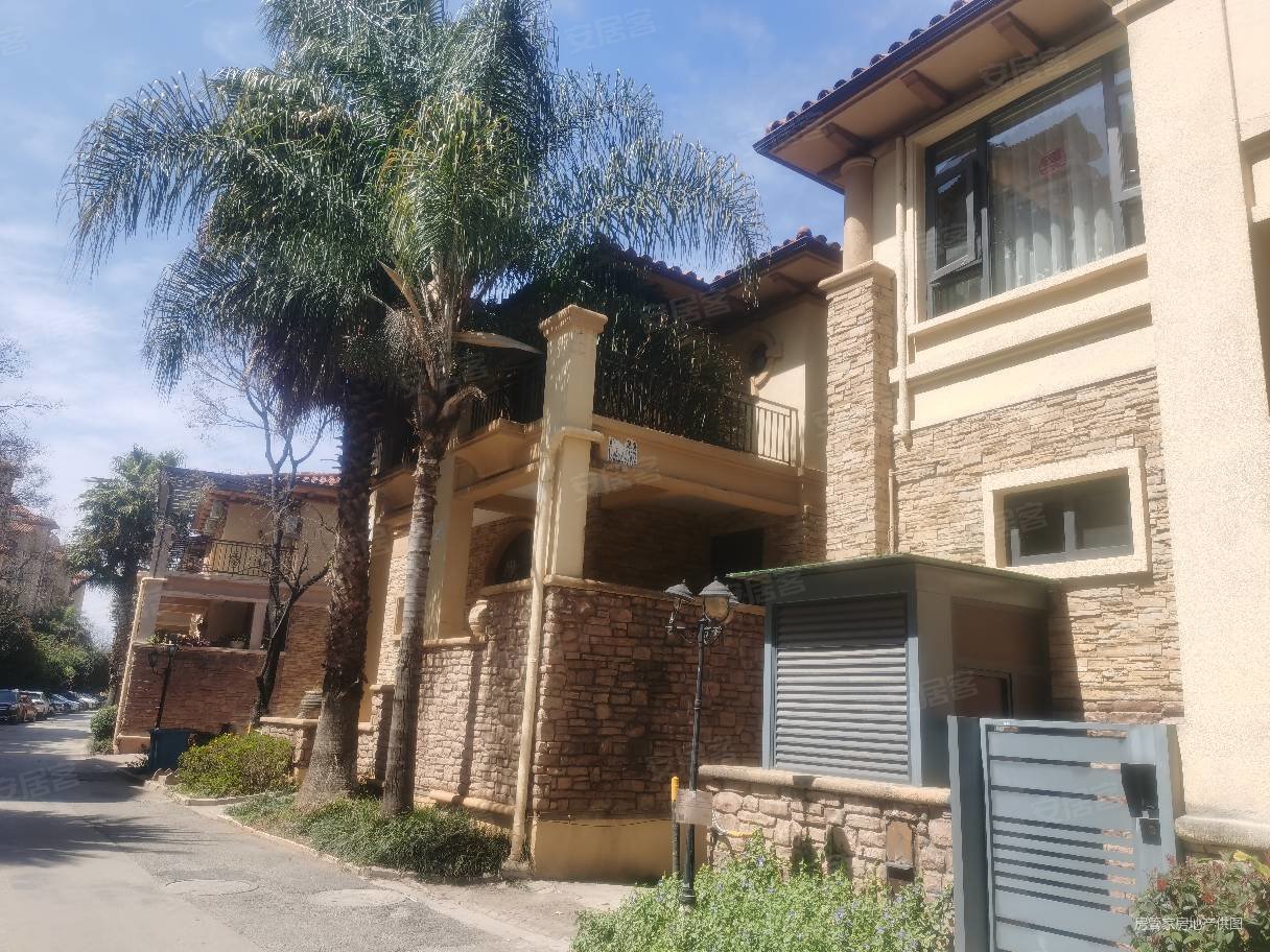 滇池卫城滟澜湾别墅