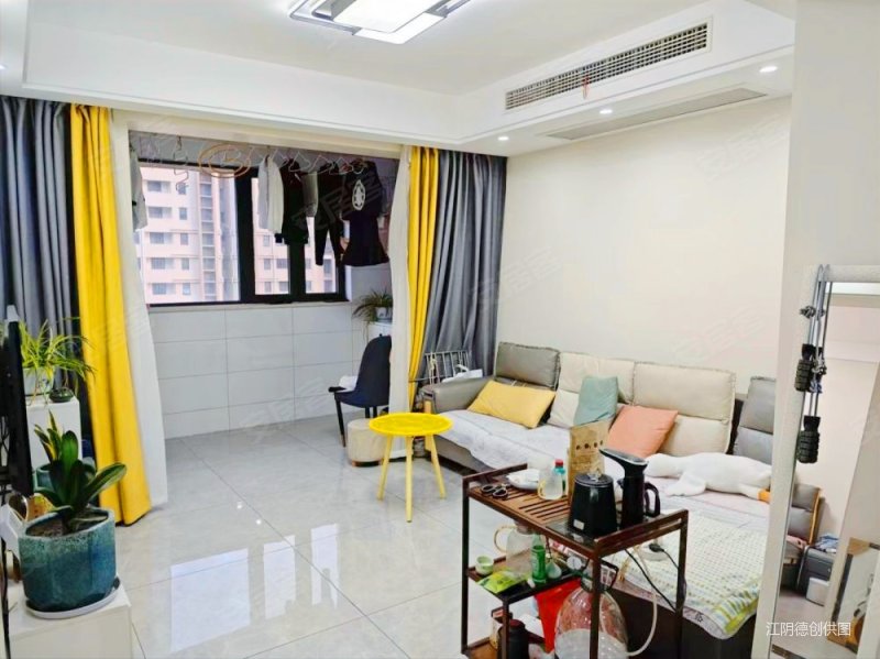 夏港 汇雁城 中间楼层  精装修 看房有密码 房东急卖 抢啊