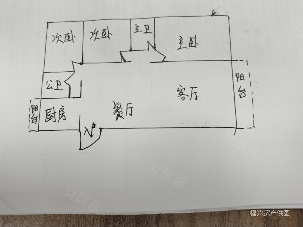 禹洲城市广场剑桥学院3室2厅2卫122.2㎡南85万