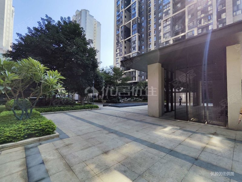 视野无遮挡,联发君悦壹号二手房,116万,4室2厅,2卫,108平米-柳州安居