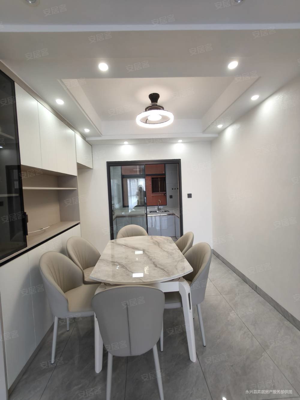 和安大厦3室2厅2卫108㎡南北56.8万