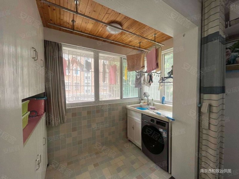 龙池花园 满五 精装修 临地铁 朝南 密度低 商品房龙池