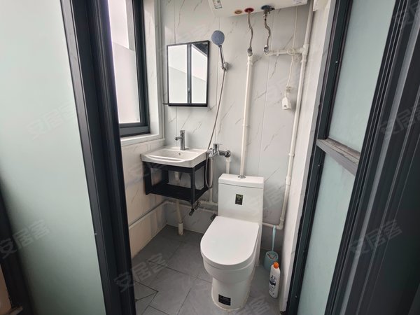 昆山玉山老城区珠江名苑珠江名苑 单间  精装修 独用卫生间出租房源