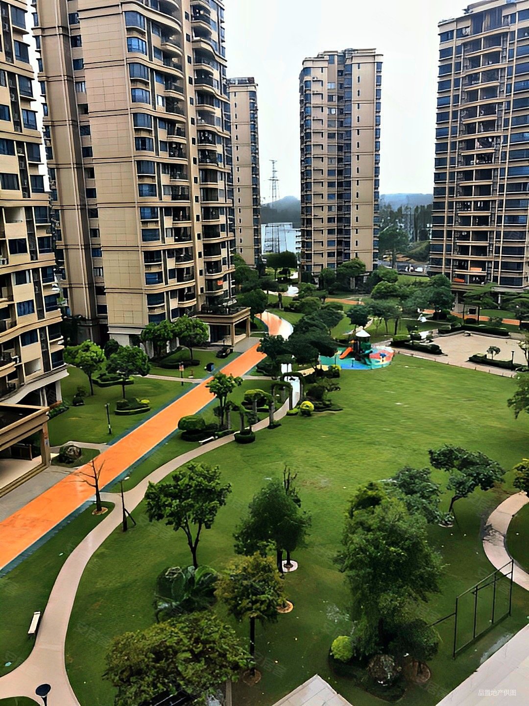 东莞房产网>东莞二手房>塘厦二手房>老区二手房>碧桂园天麓山(二期)>