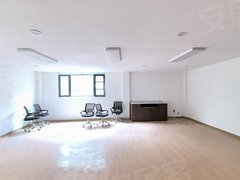 贵阳观山湖世纪城高新区双拼大别墅可停八台车使用面积大可接待开公司随时看房出租房源真实图片