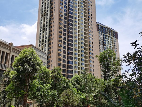 昆明官渡吴井路拓东大城(二期)吴井路民航路旁拓东大城精装二室出租