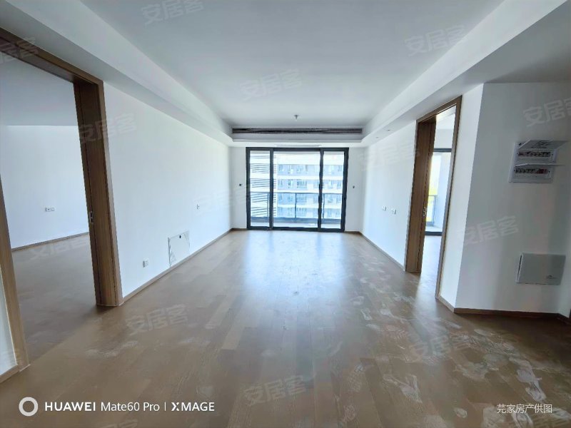 九龙仓天灏(二期)3室2厅2卫125㎡南北230万