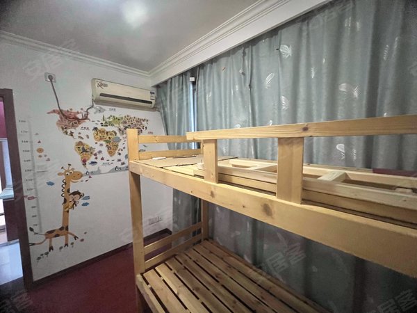 员工宿舍 打浦桥日月光商圈 可住多人 精装三房 周边多套出租