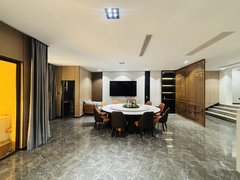 深圳宝安新安曦城四期全新现代精装修联排别墅 对公接待 家庭聚会 租金好谈出租房源真实图片