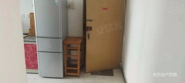 中建一局南院2室1厅1卫55㎡南北220万