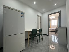 南京建邺奥南急租近雨润大街小米万象汇月付7号线永初路清荷南园 整租单室套出租房源真实图片