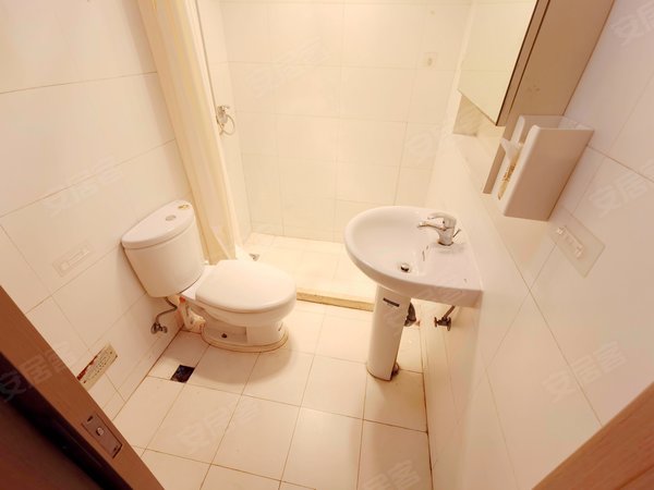 上海徐汇华泾馨宁公寓(民用水电)这样的好户型,总是一步留神就没了!