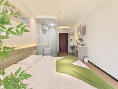 重庆南岸学府大道轻轨六公里中旁边，中粮百悦汇单间，可押一付一，温馨干净整洁。出租房源真实图片