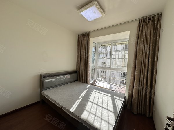 凉山西昌胜利北路湿地四期北安置小区阳光学校 火把广场 采光好停车方便 家具家电齐全电梯房随时看出租房源真实图片