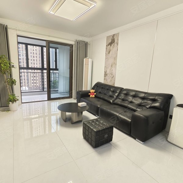 整租｜龤中介可短租月付，杨家湾，鲁巷广场购物中心，湖北省肿瘤医院