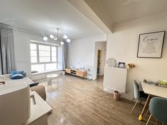 蚌埠蚌山新城区急租 嘉年华旁 陶店家园 三室精装修 有暖气出租房源真实图片