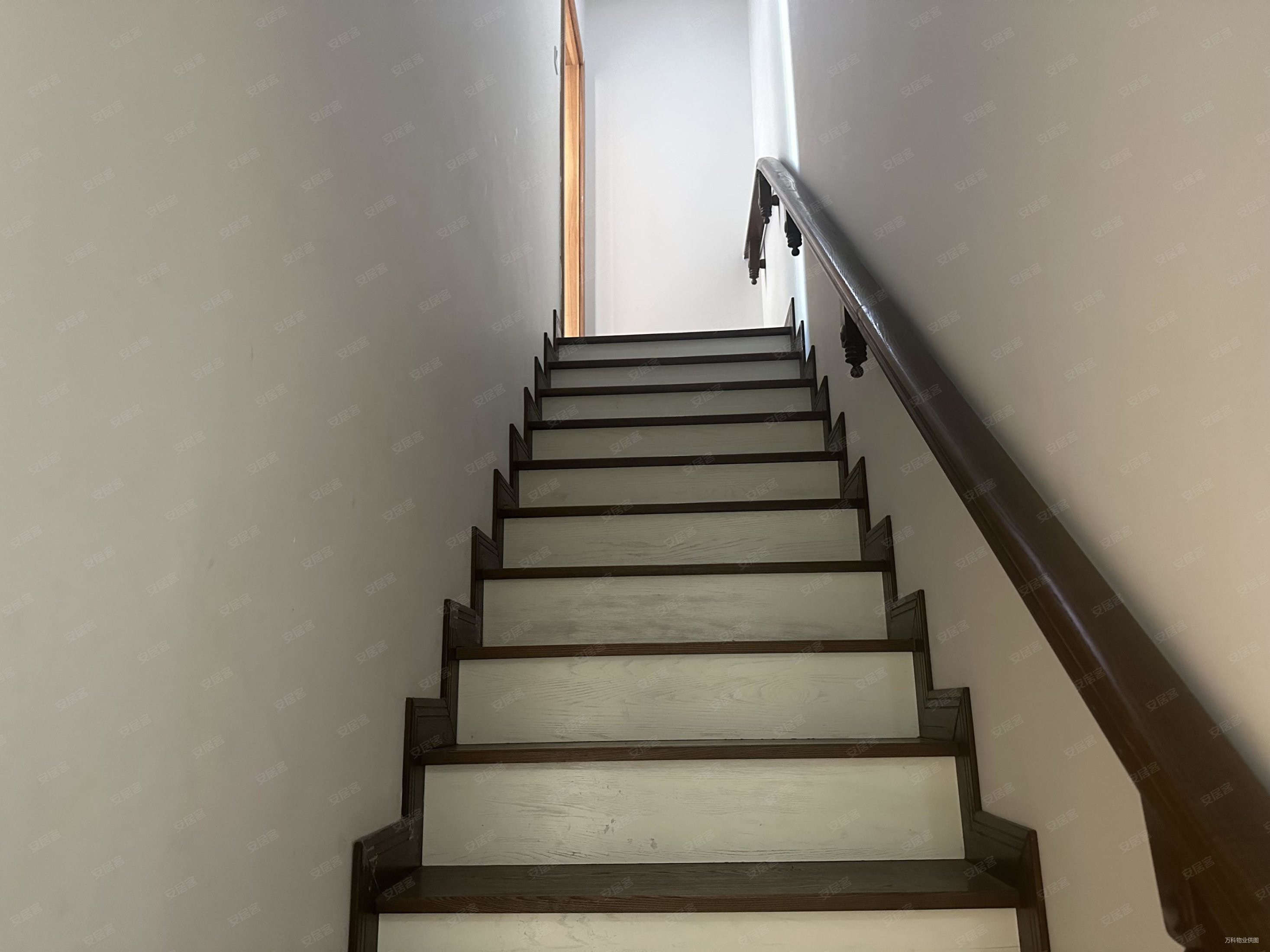 精装跃层 居家装修 诚心急租