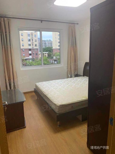 南北通透 3室1厅 周康新苑