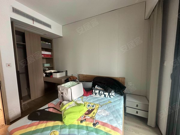 海宁长安镇农发区蓝城春风里下沙奥特莱斯对面蓝城春风里精装出租三室两卫全屋定制出租房源真实图片