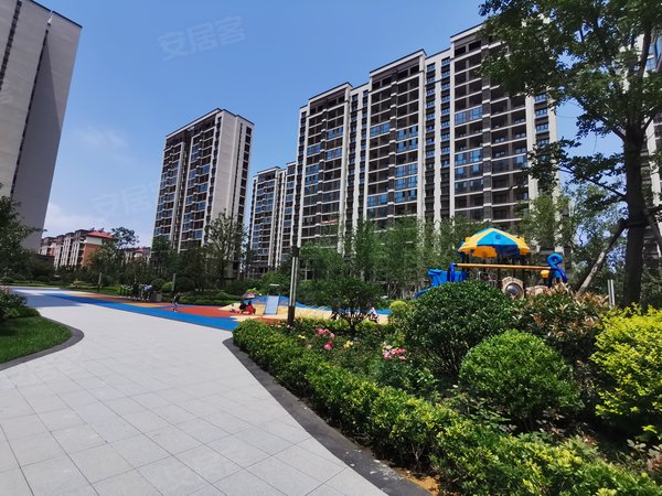 青岛胶州云溪我家阳光上城(一期)我家 阳光上城 精装大套三 拎包入住
