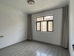 山南乃东安康时代广场乃东哈达幸福花苑 3室2厅2卫 137平 电梯房出租房源真实图片