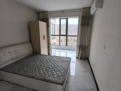 安阳北关凯德广场新都城北区,低层三室两厅两卫简单装修拎包入住租1750元出租房源真实图片