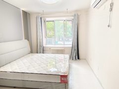 北京丰台新宫三室三卫新宫4号19号地铁临近 御槐园小区精装主卧带独卫出租出租房源真实图片