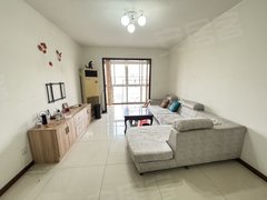 德阳什邡方亭街道北门太古里旁套二出租，中间楼层，价格合适出租房源真实图片