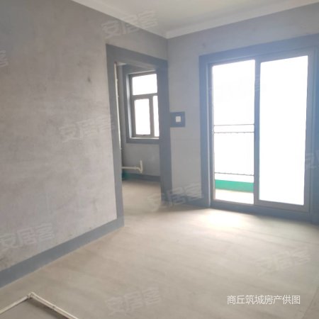 建业臻悦汇3室2厅2卫130㎡南北69.8万