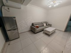 德阳广汉市西城广场城中顺德小区，3楼，近夜市，精装套二，2空调，干净整洁出租房源真实图片