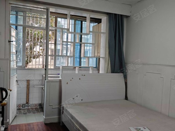 【多图】宁馨小区,大宁租房,宁馨小区 4室1厅1卫 精装修67平米,静安