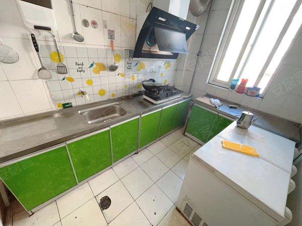 烟台开发区富士康海韵花园八角海韵花园,3室,价格便宜,有冰箱洗衣机