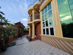 深圳布吉布吉街见过11个房间吗莲花山庄别墅独栋正南向出租房源真实图片